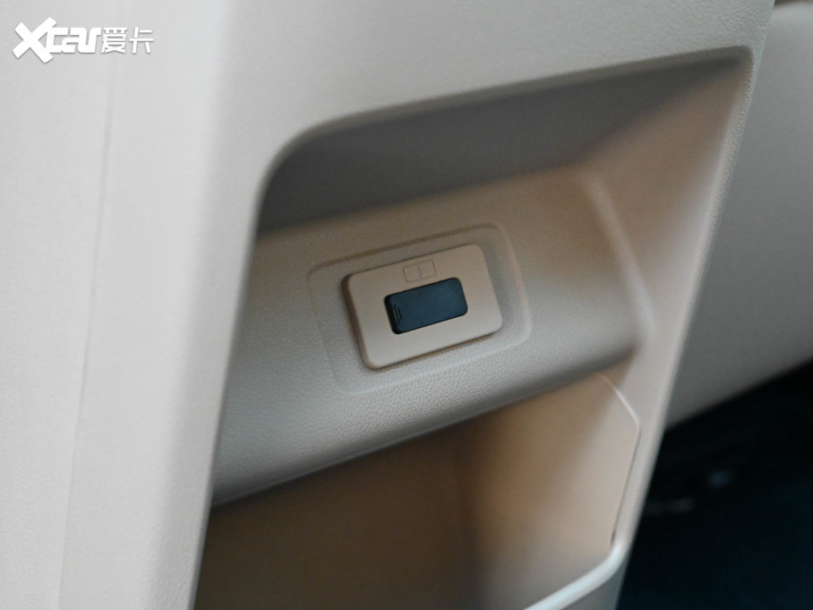 2023{E5 1.5L DE-i 110KMŞ 5