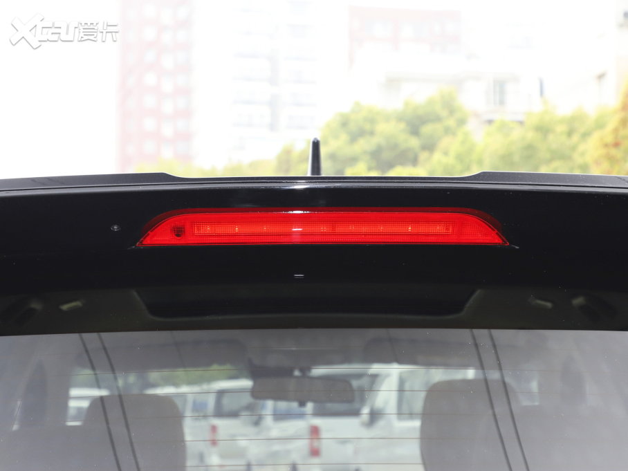 2023{E5 1.5L DE-i 100KM 5