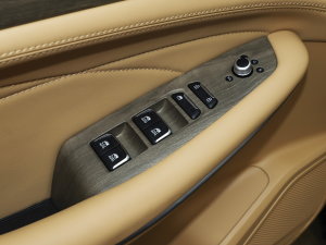 20231.5L DE-i 100KM 5 {܇ƅ^	