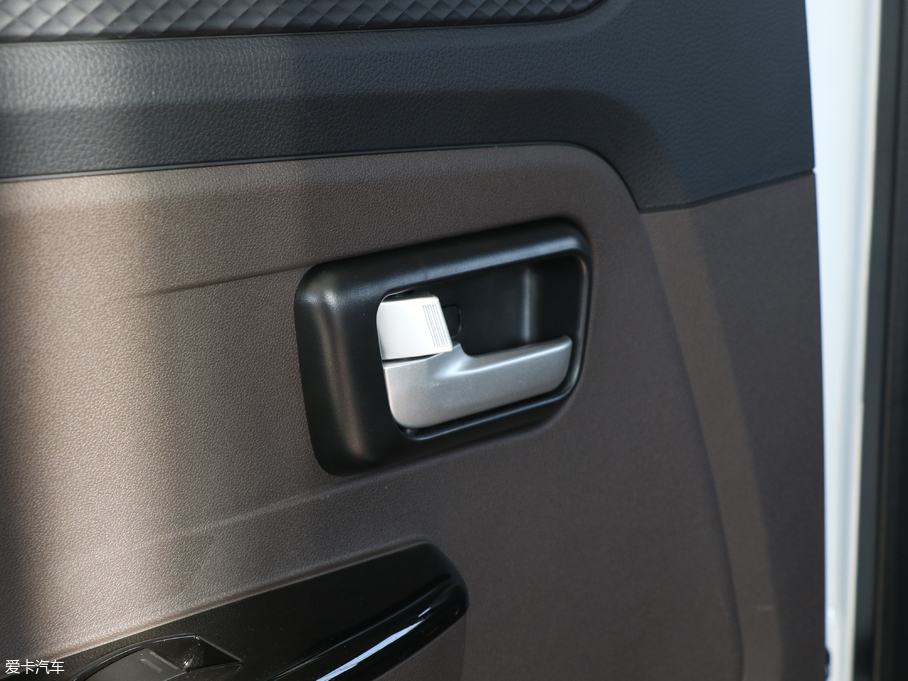 2017L(fng)330 S 1.5L ք(dng)m