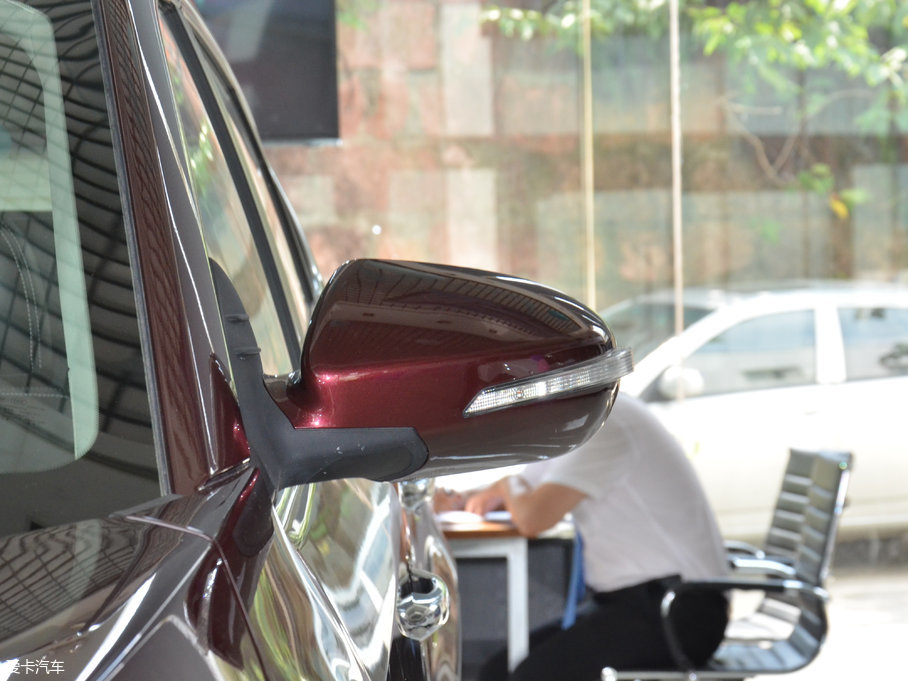 2017L(fng)580 1.5T CVTA