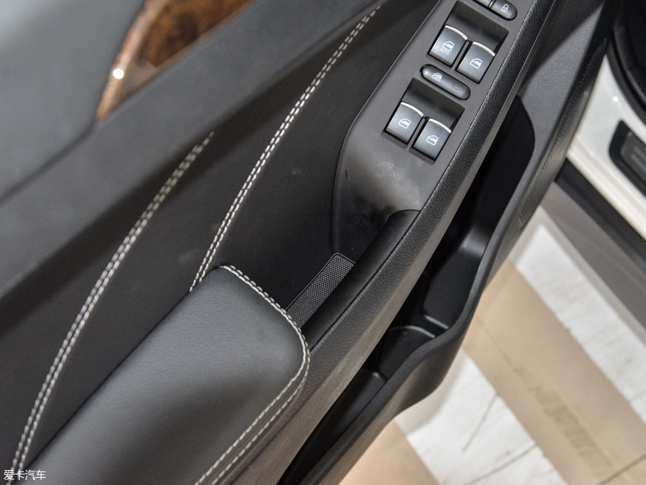 2017���L(f��ng)��580 1.5T CVT������