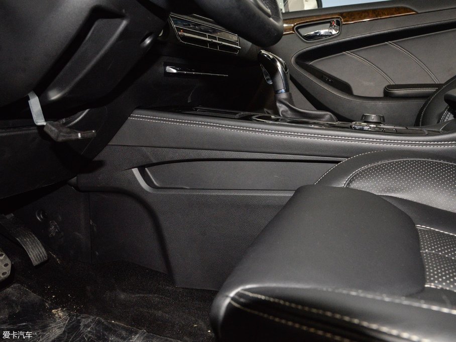 2017L(fng)580 1.5T CVT