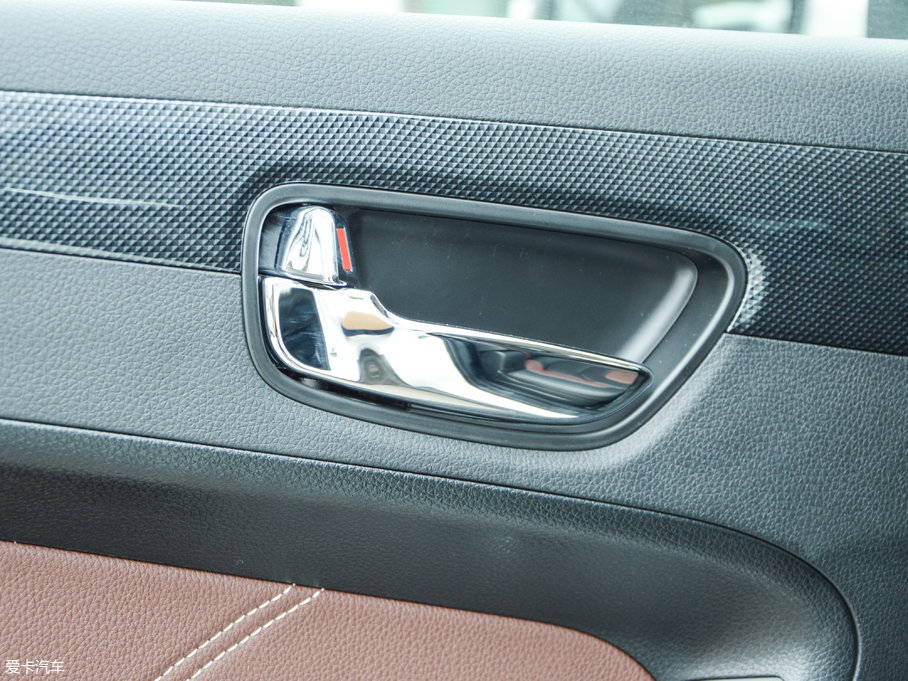 2017L(fng)580 1.5T CVTA