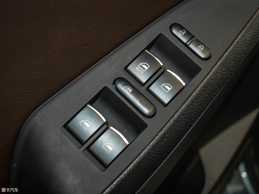 2017L580 1.5T CVT(lin)