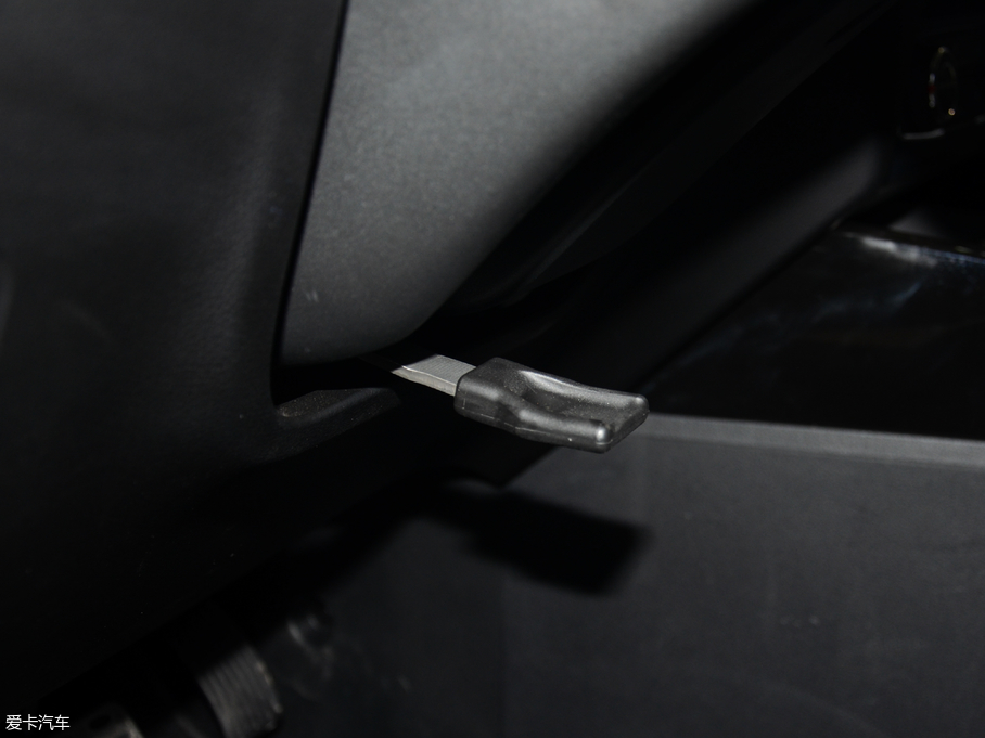 2018LS560 1.8L CVTF 7