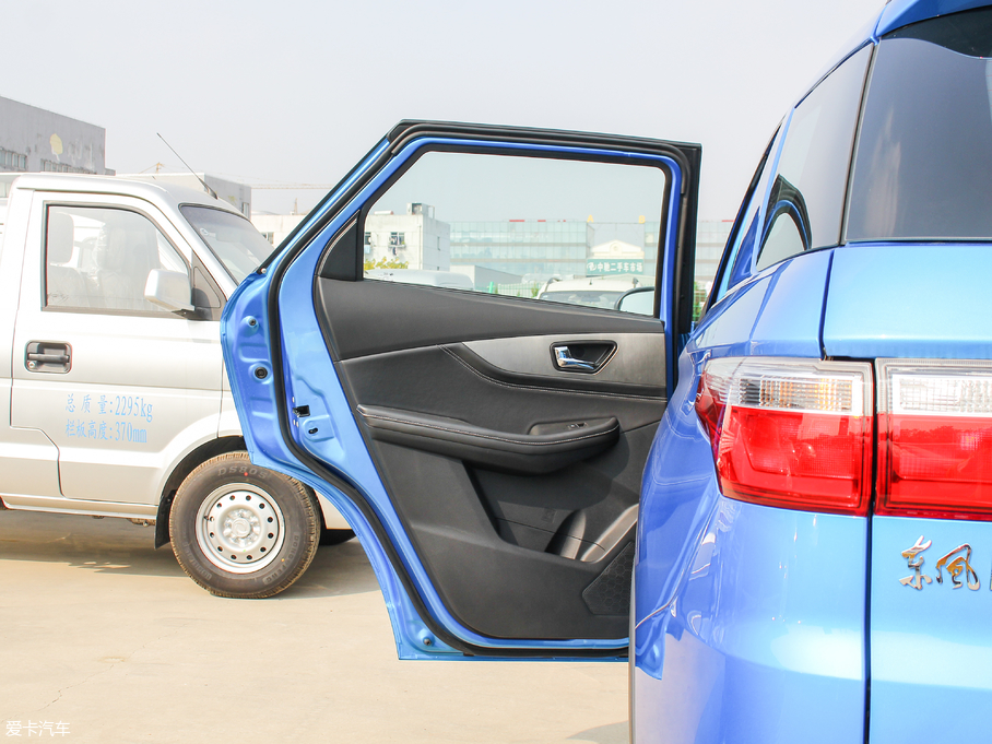 2018L(fng)S560 1.8L ք(dng)m