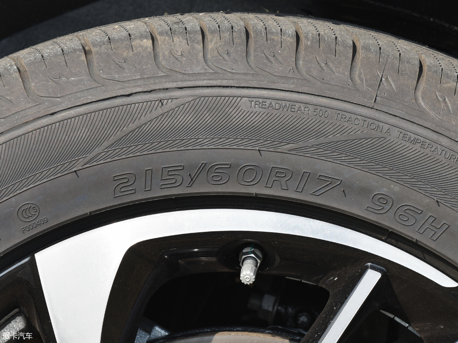 2018LS560 1.8L CVT 7