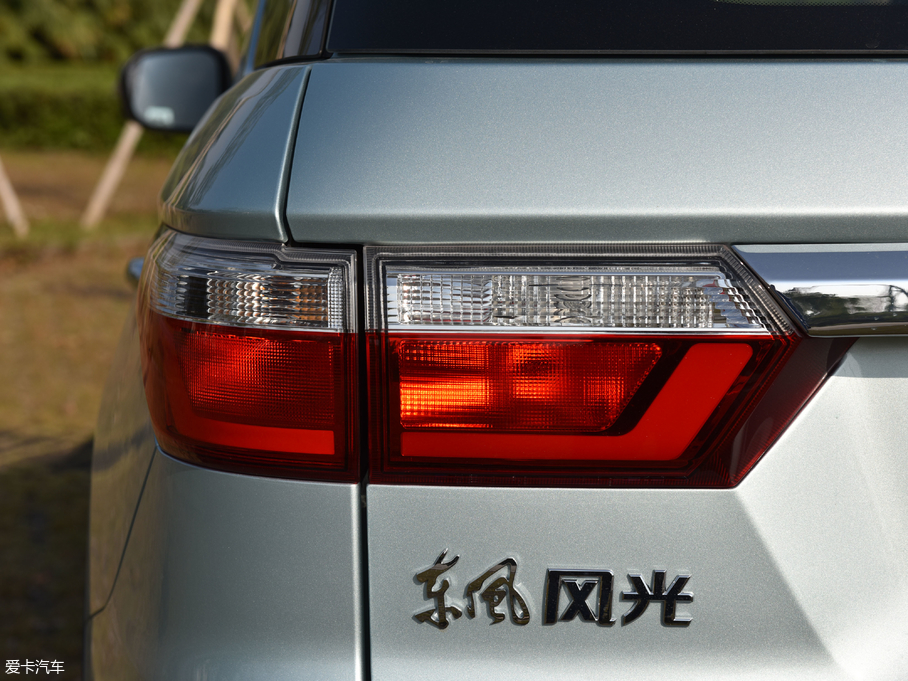 2018LS560 1.8L CVT 7