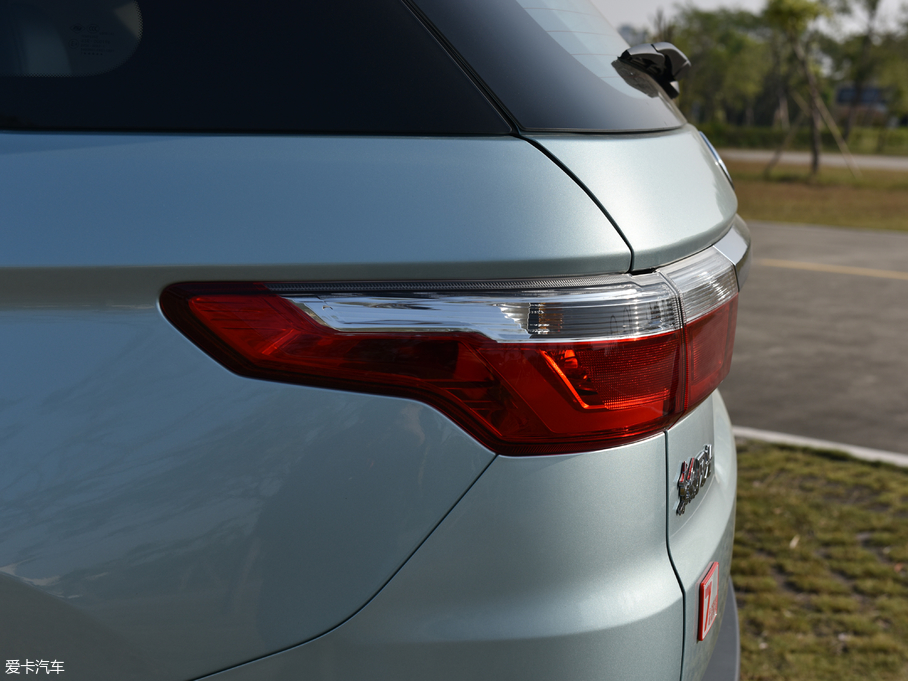 2018L(fng)S560 1.8L CVT(lin) 7