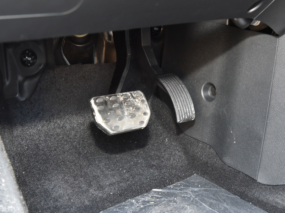 2018L(fng)S560 1.8L CVT(lin) 7