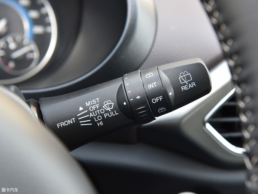 2018L(fng)S560 1.8L CVT(lin) 7