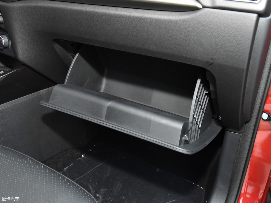 2018L(fng)S560 1.8L CVTF 7