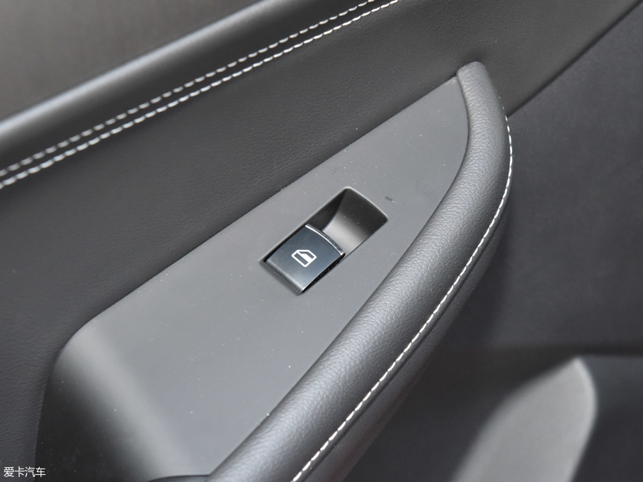 2018LS560 1.8L CVTF 7