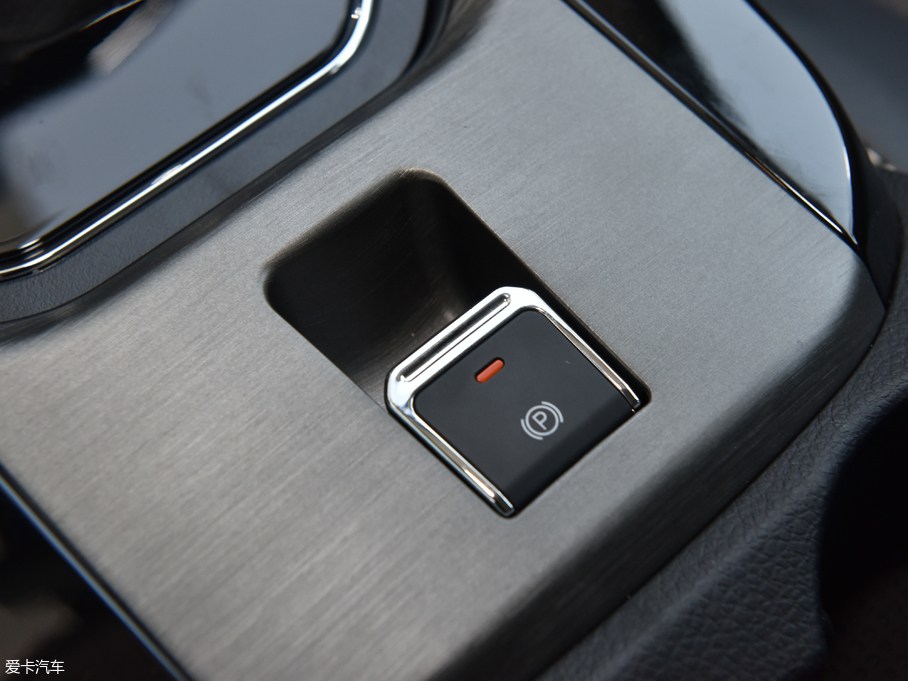 2018L(fng)S560 1.8L CVTF 7