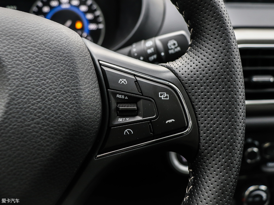 2018LS560 1.8L CVTF 5