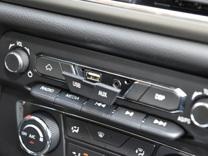 20181.8L CVT 7 п؅^