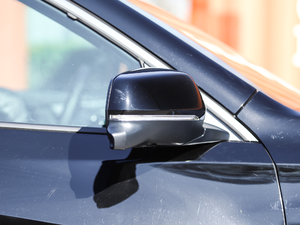 20192.0T @SH-AWD V ^