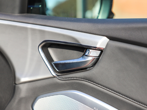 20192.0T @SH-AWD V g