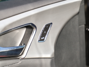 20192.0T @SH-AWD V g