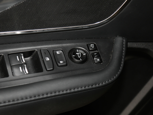 20192.0T SH-AWD п؅^