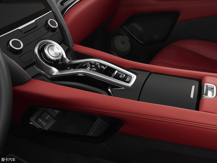 2018��֎��CDX 1.5T ��������o���