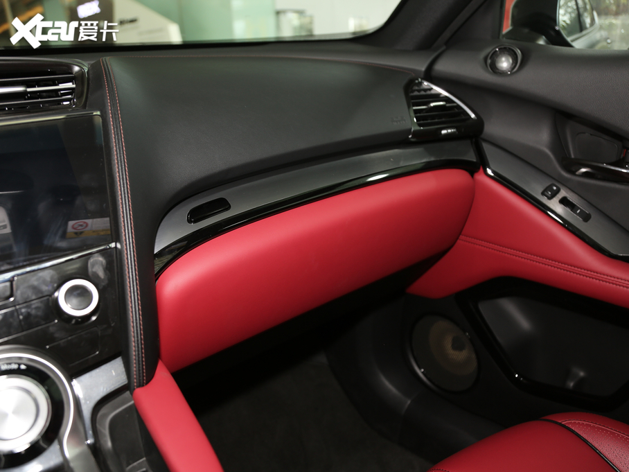 2018֎CDX 1.5T MATTE GRAY؄eȰ