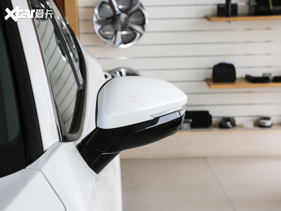 2020��֎��CDX 1.5T ��򌕳��Plus��