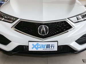 2020款1.5T 两驱畅享Plus版 中网