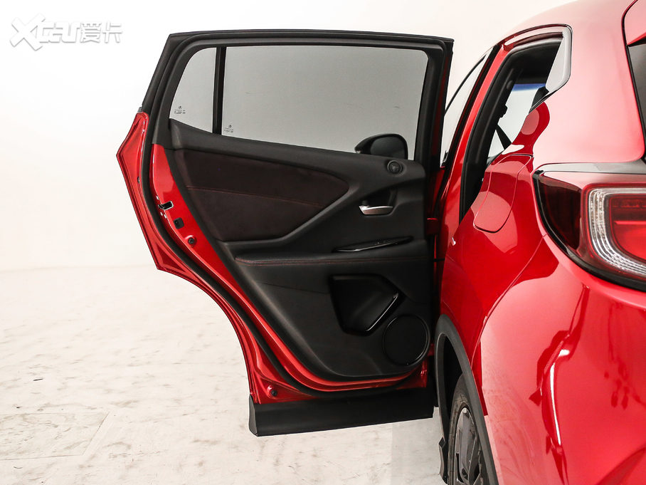 2021��֎��CDX 1.5T ���(q��)������A-Spec�\(y��n)��(d��ng)��