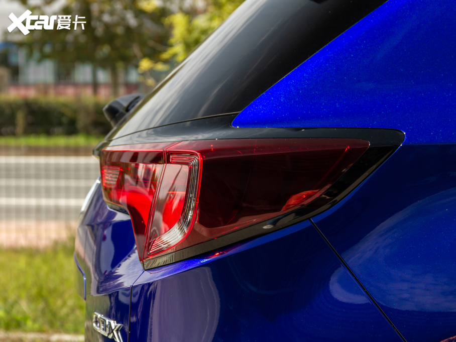 2021��֎��CDX 1.5T ����@����A-Spec�\�ӿ�