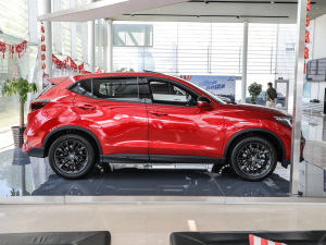 2021款1.5T 两驱尊享·A-Spec智能安全运动款 整体外观