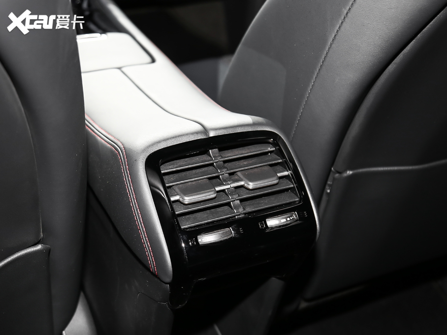 2021��֎��CDX 2.0L ���(q��)��(chu��ng)����A-Spec�\(y��n)�ӿ�