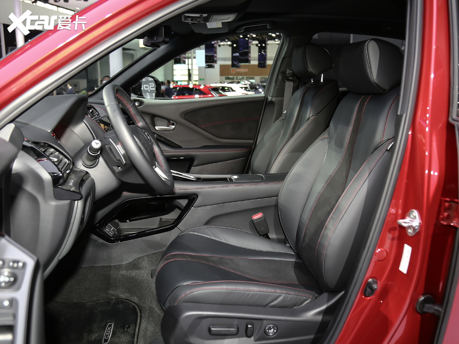 2021��֎��CDX 2.0L ��򌄓����A-Spec�\�ӿ�