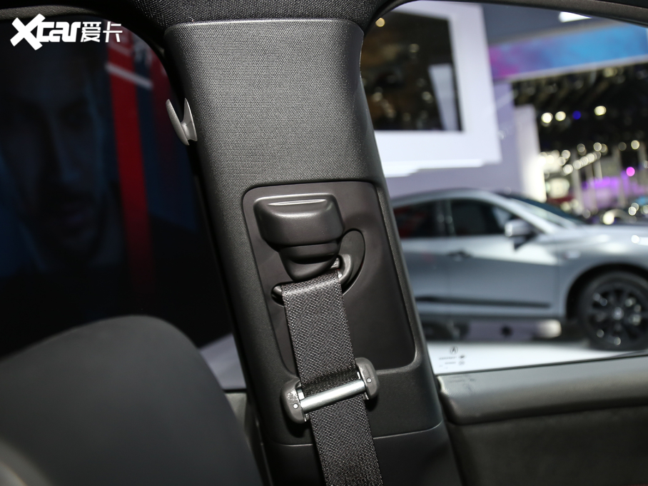 2021��֎��CDX 2.0L ��򌄓����A-Spec�\�ӿ�