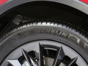 20212.0L (q)(chung)A-Spec\(yn)(dng) ݆̥Ʒ