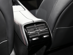 20212.0L 򌄓(chung)A-Spec\ӿ g