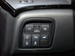 20212.0L 򌄓A-Spec\ӿ п؅^