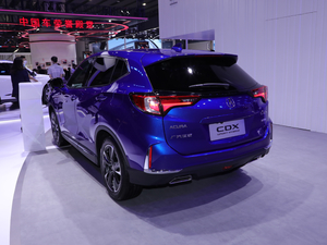 2021款2.0L 两驱质享版 左后45度