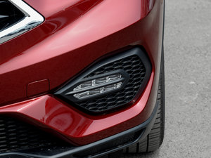 2016款1.5T 两驱悦享版 前雾灯