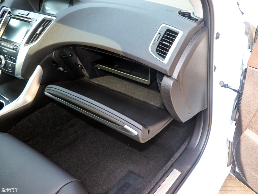 2018֎TLX-L 2.4L ԄӐ