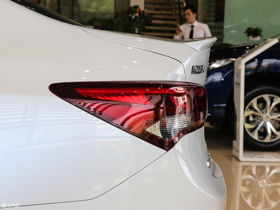 2018֎TLX-L 2.4L Ԅ@