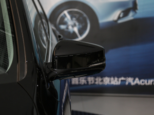 2018款2.4L 自动畅享版 后视镜