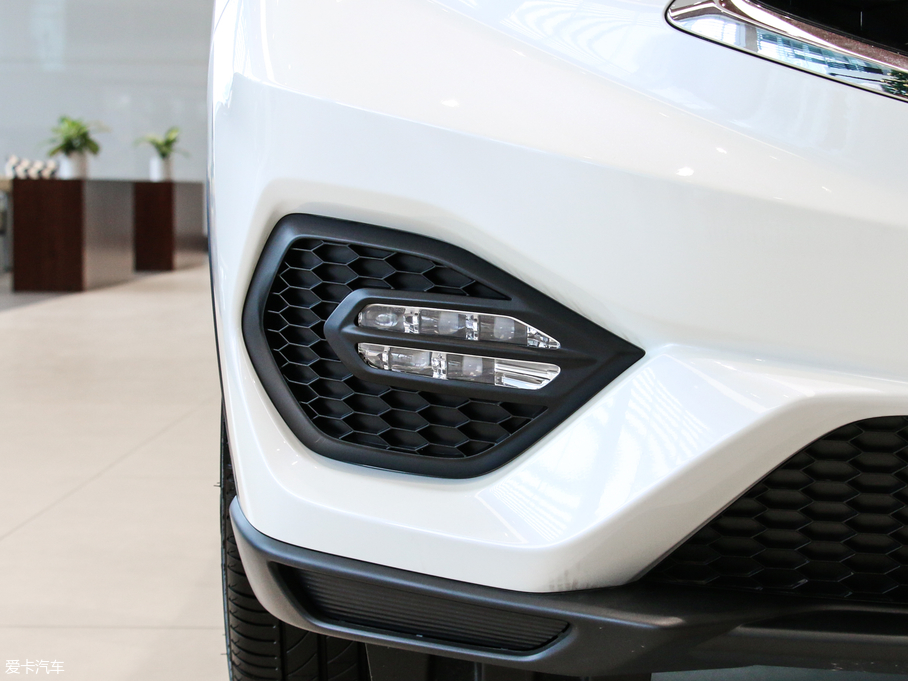 2017��֎��CDX 1.5T ����������а�