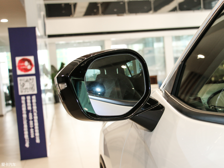 2017��֎��CDX 1.5T ����������а�