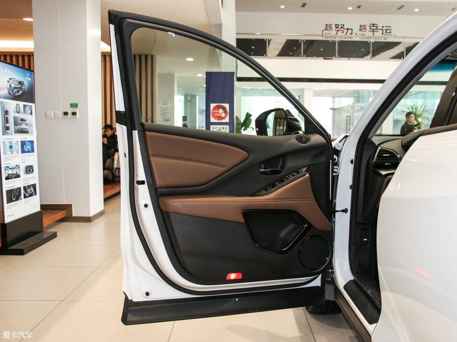 2017��֎��CDX 1.5T ���(q��)�������а�