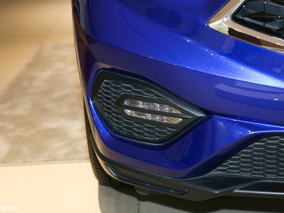 2017��֎��CDX 1.5T ����������а�