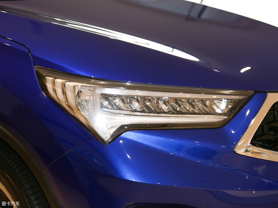 2017��֎��CDX 1.5T ���(q��)�������а�