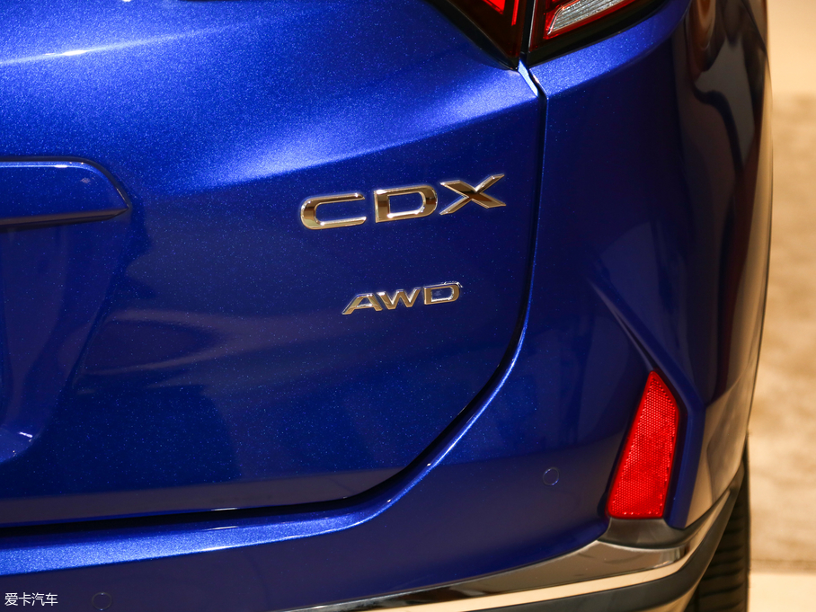2017��֎��CDX 1.5T ����������а�