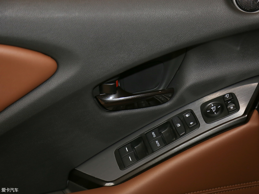 2017��֎��CDX 1.5T ���(q��)�������а�